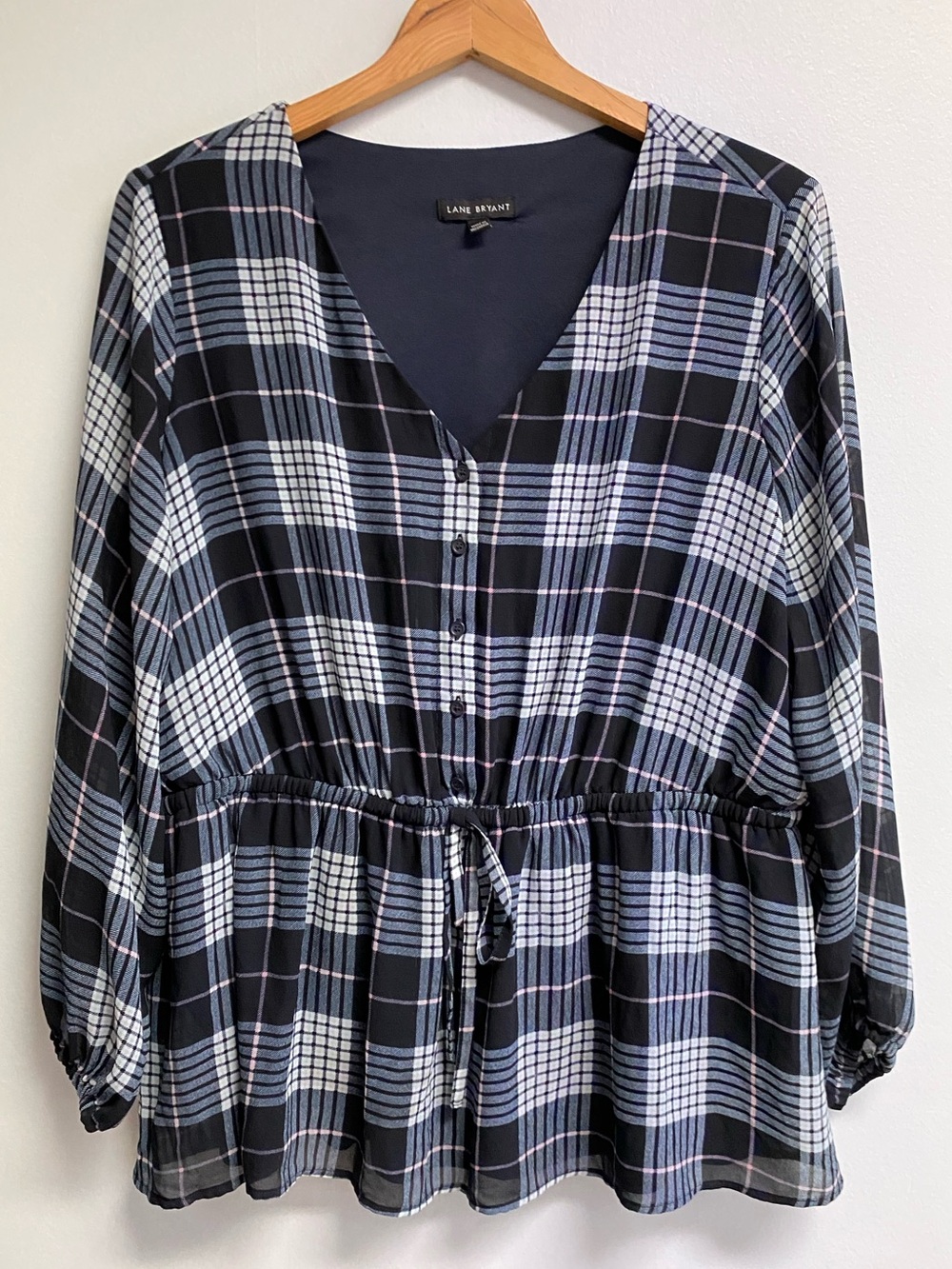 LANE BRYANT TOP - SIZE 18